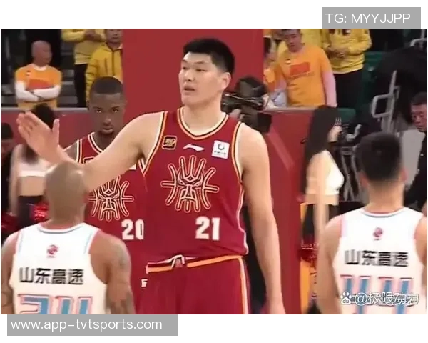 广东队与广厦队激战正酣谁能在CBA赛场上笑到最后