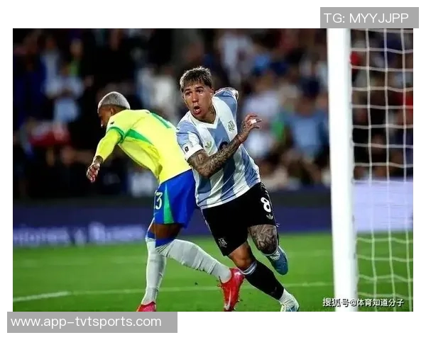 沙特阿根廷激战世界杯赛场历史性对决引发全球关注与热议